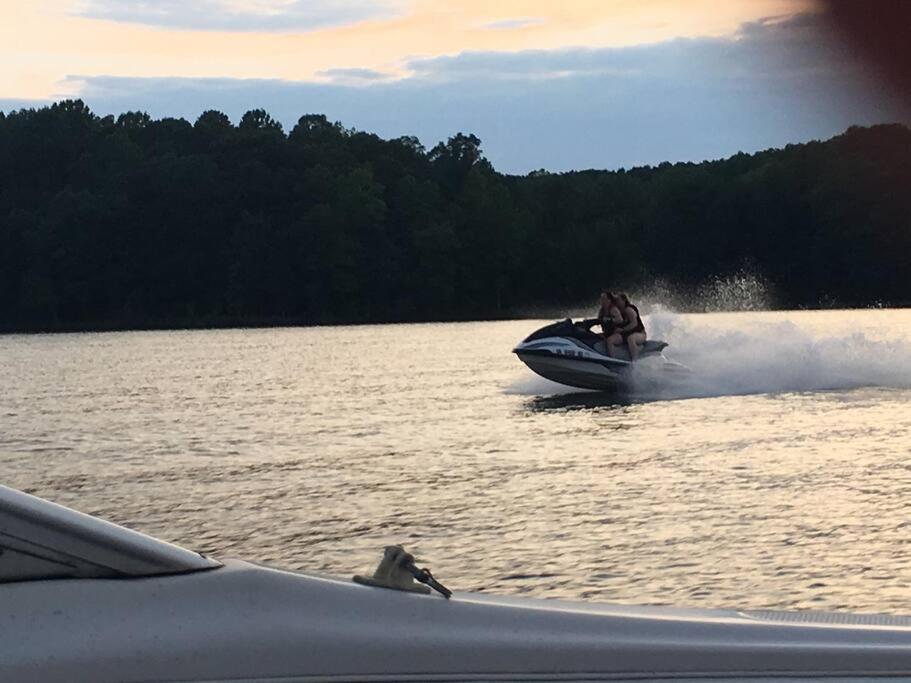 Eagle'S Nest Cottage - Lake Anna Waterfront Bumpass 외부 사진